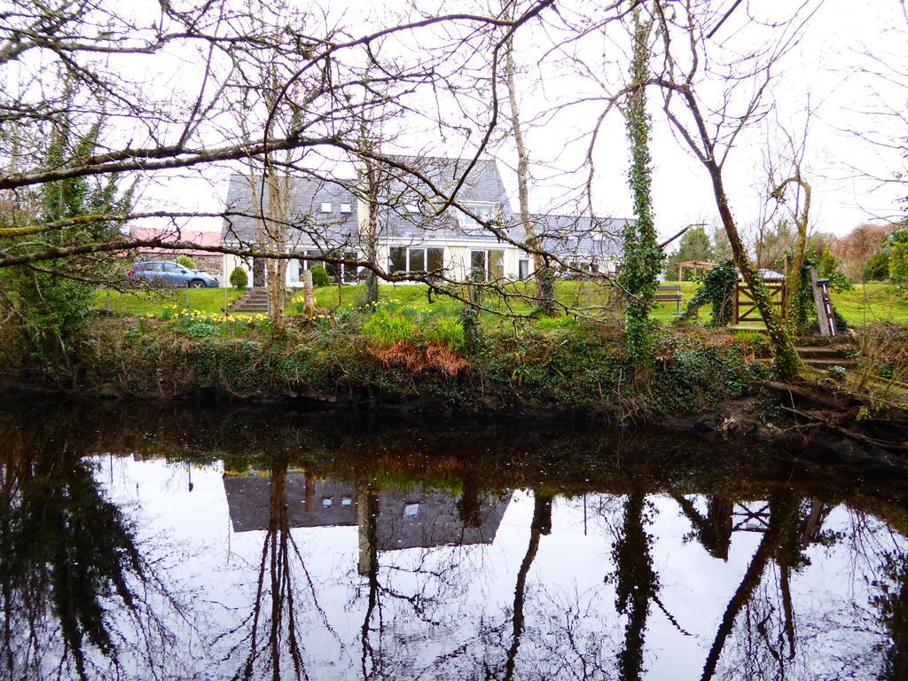 Camillaun Lodge With Lough Corrib Boat Hire Oughterard Exteriér fotografie