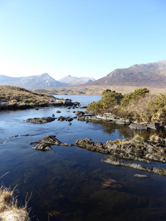 Camillaun Lodge With Lough Corrib Boat Hire Oughterard Exteriér fotografie